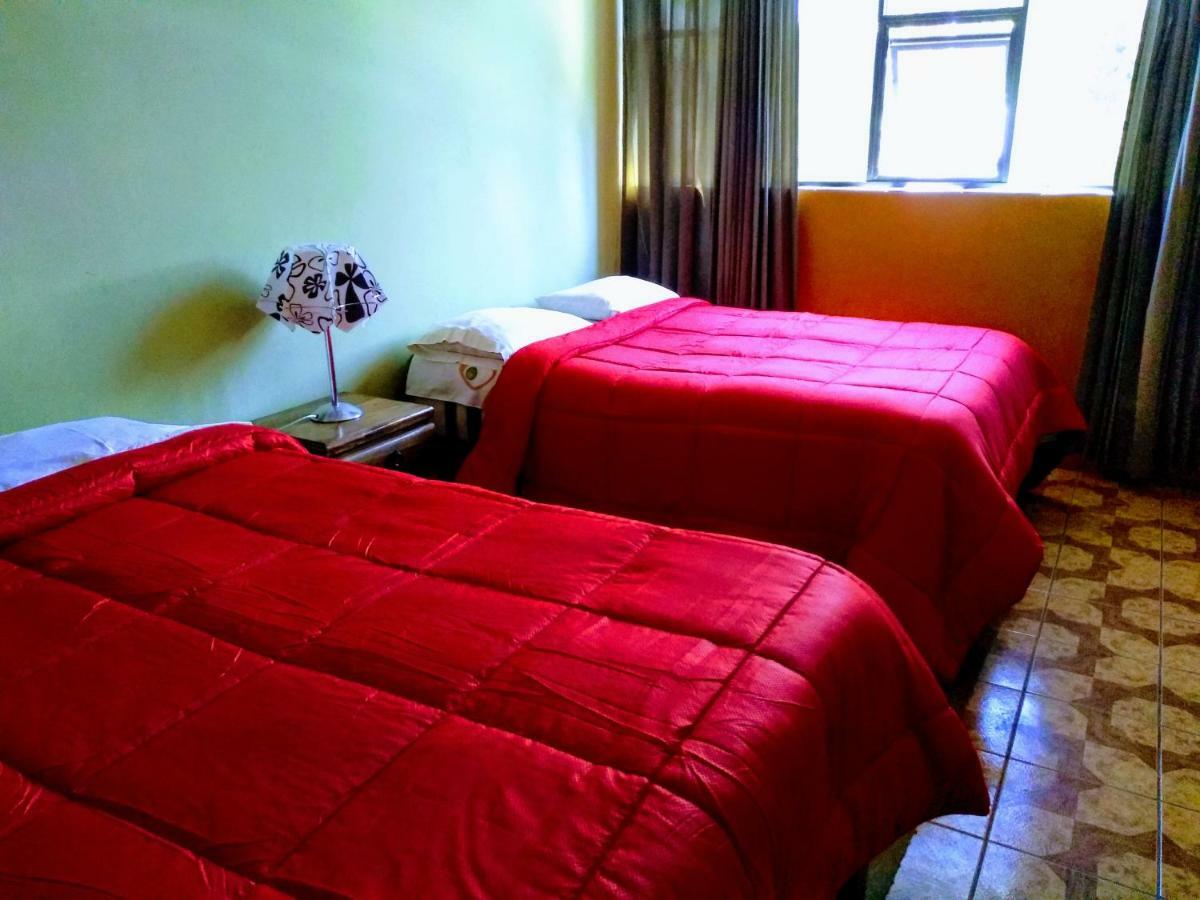 Casa Blanca Hospedaje Huamancaca Номер фото